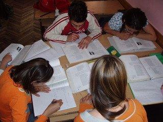 Top 9 Ways to Shake off Senioritis and Stay on Track Your Senior Year